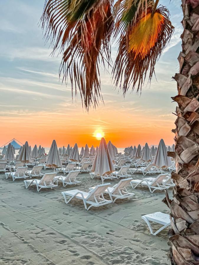Grand Blue Fafa Resort & Spa دراس المظهر الخارجي الصورة