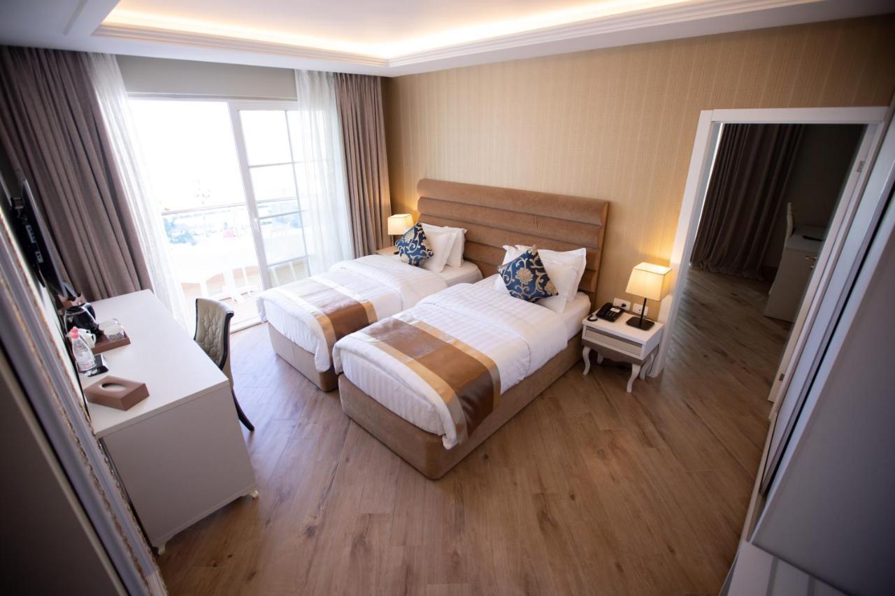 Grand Blue Fafa Resort & Spa دراس المظهر الخارجي الصورة